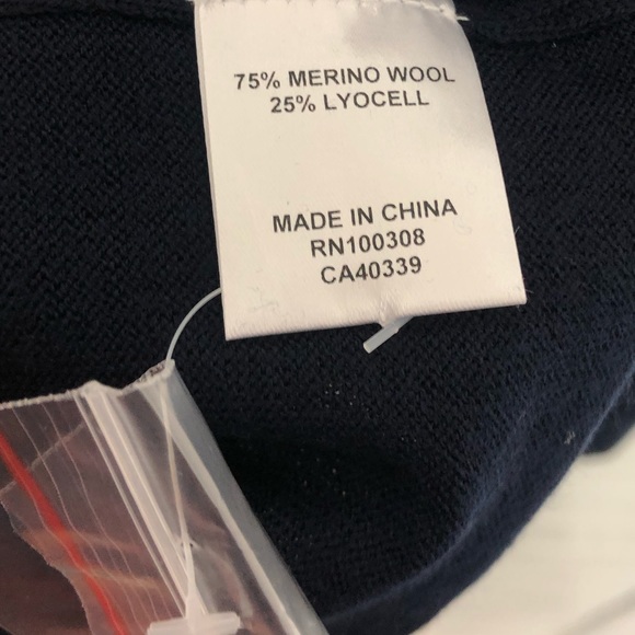 Peter Millar Autumn Crest Quarter Zip Sweater in Navy - Picture 4 of 8